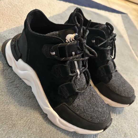 Sorel Women's Kinetic Rngd Caribou Boot — Waterproof Leather Winter Boots - Picture 4 of 4